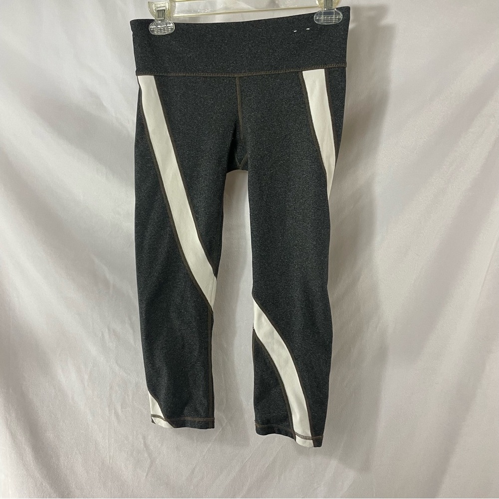 Gapfit gfast Capri workout capris